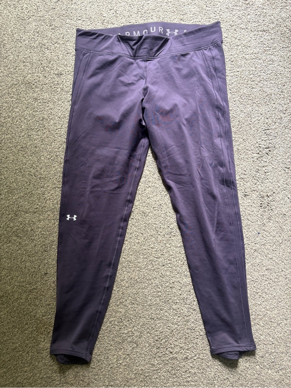 Women’s Under Armour Purple Heat Gear Performance Leggings